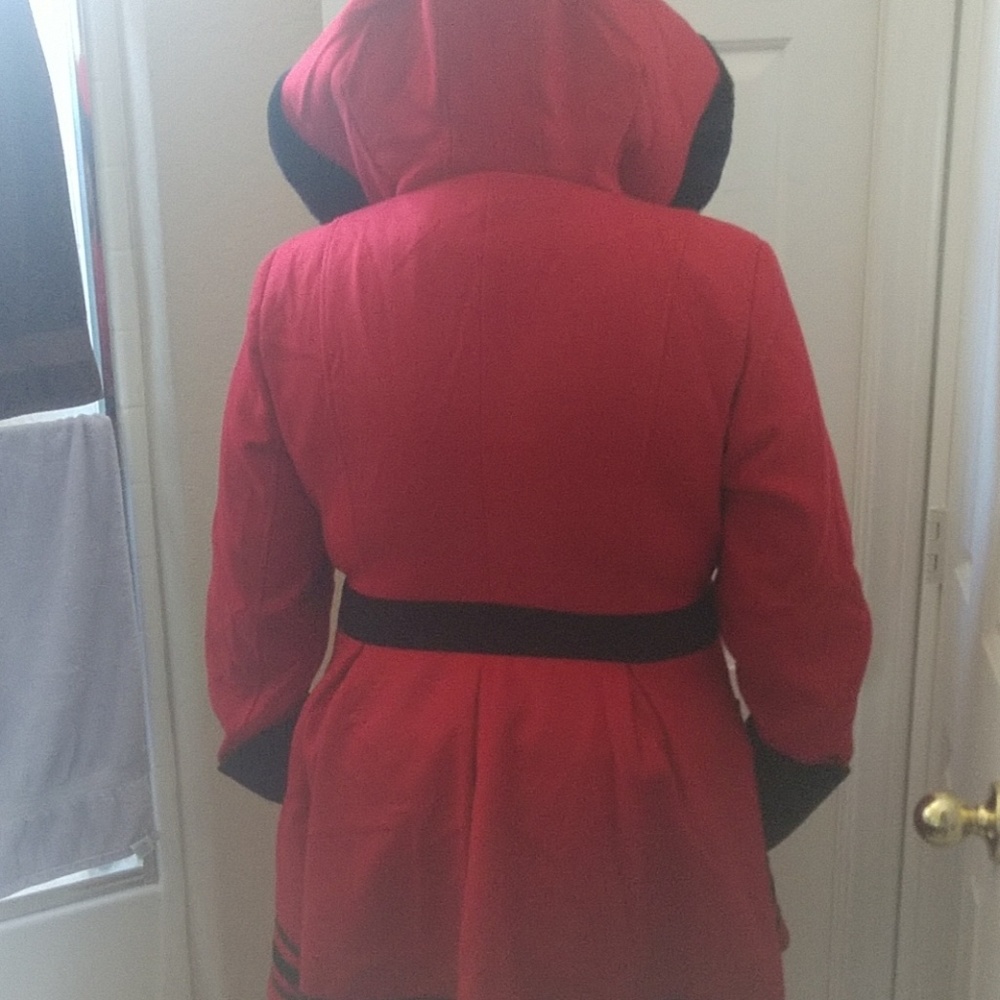 Sofia Coat